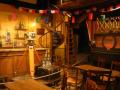 Le café Bondu, le décor